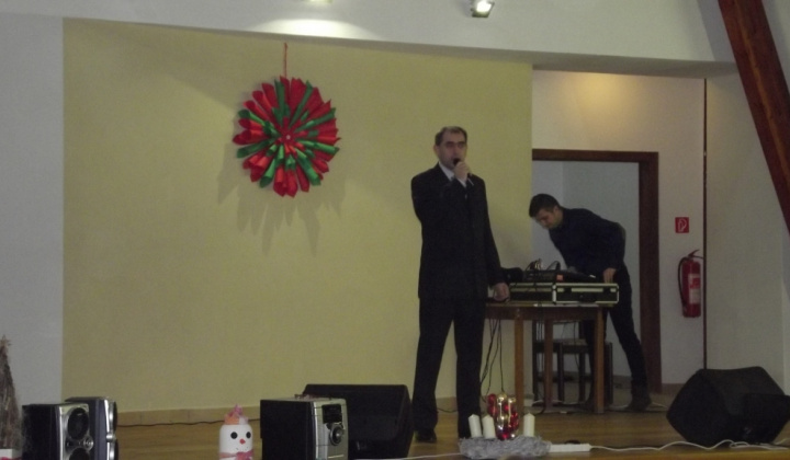 Posedenie dôchodcov 2014